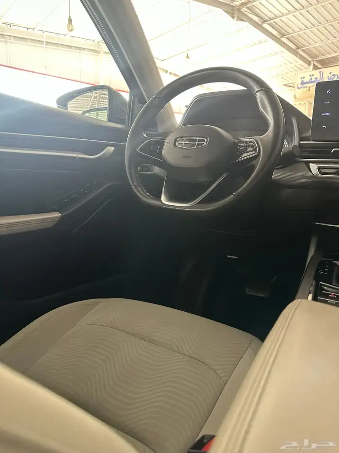 جيلي امجراند 2024 10