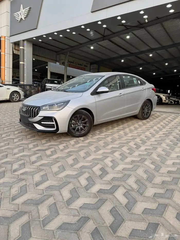 شيري اريزو 5 موديل 2025 8