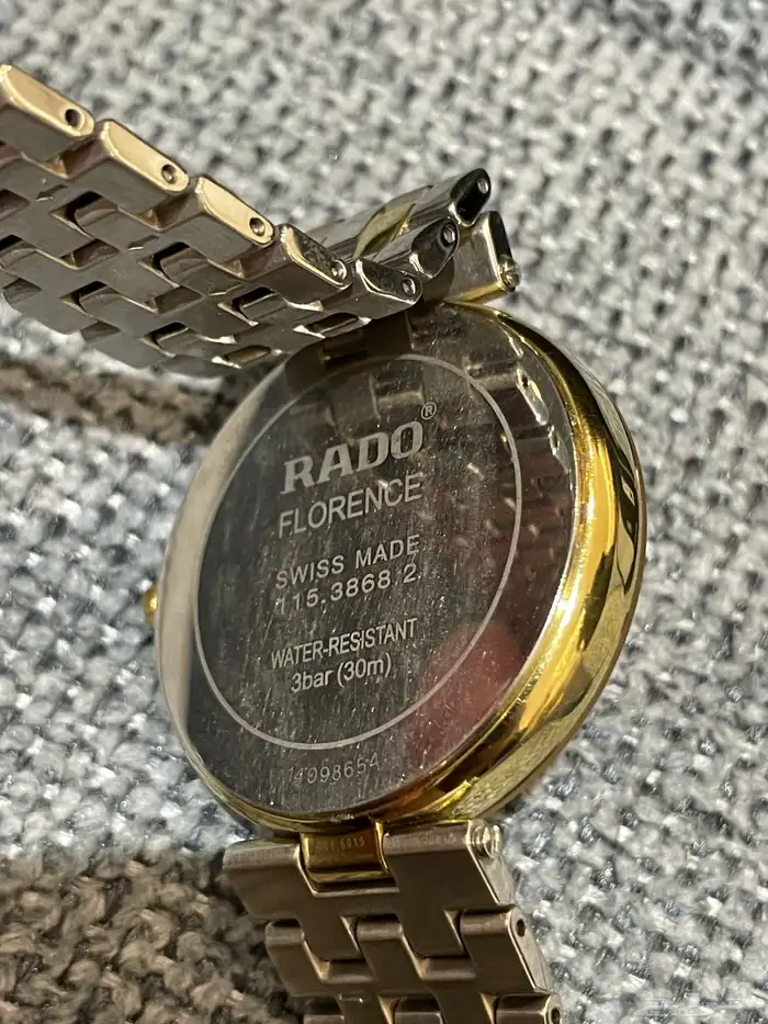 للبيع ساعه رادو فلورنس اخت الجديده 28