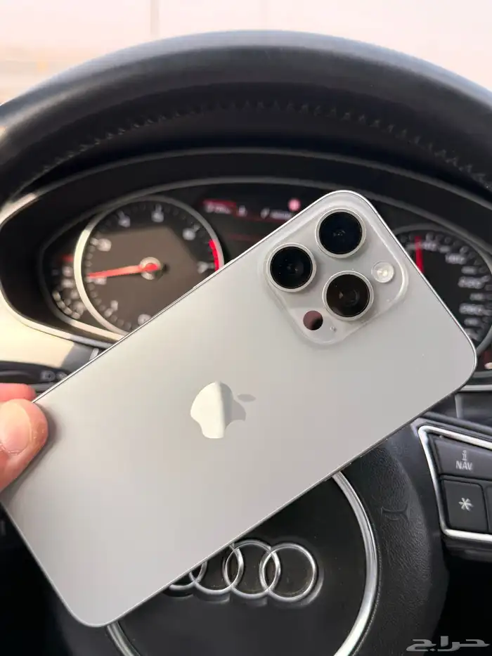 ايفون 15 بروماكس 256 قيقا تيتانيوم طبيعي 3