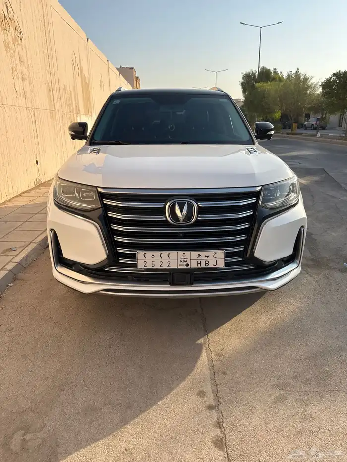 شانجان CS95 أبيض سقف أسود رويال السوم 47 0