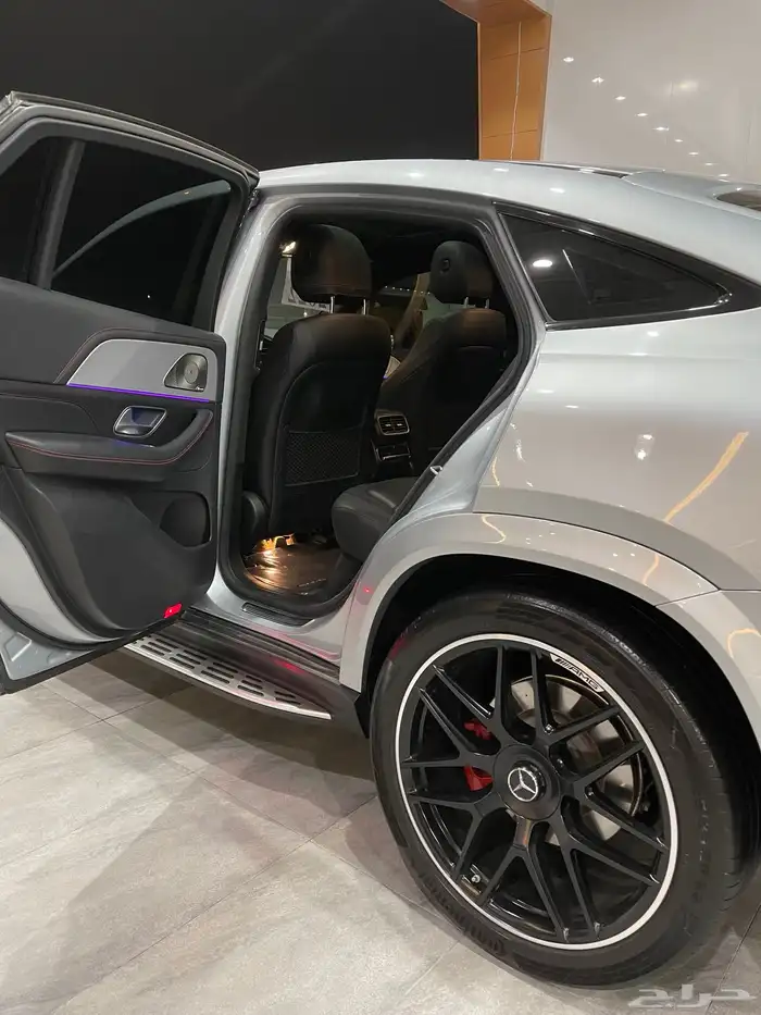 مرسيدس GLE53 فل اوبشن سعودى 2022 6