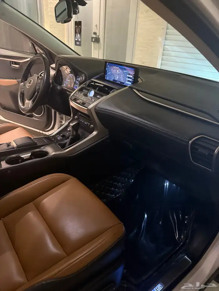 لكزس NX 2020 قمة النظافة ولله الحمد 11