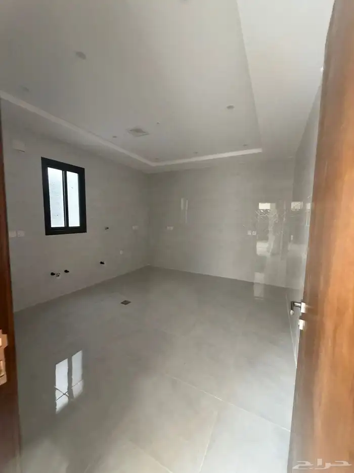 شقق ارضيه حي البوادي 9