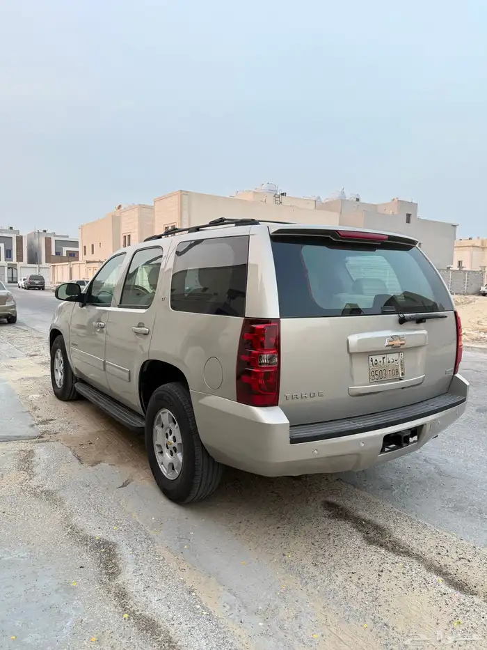 تاهو 2011 سعودي بدون دبل 4