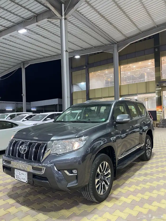 تويوتا برادو TXL3 وارد الساير 2022 شبه جديد 2