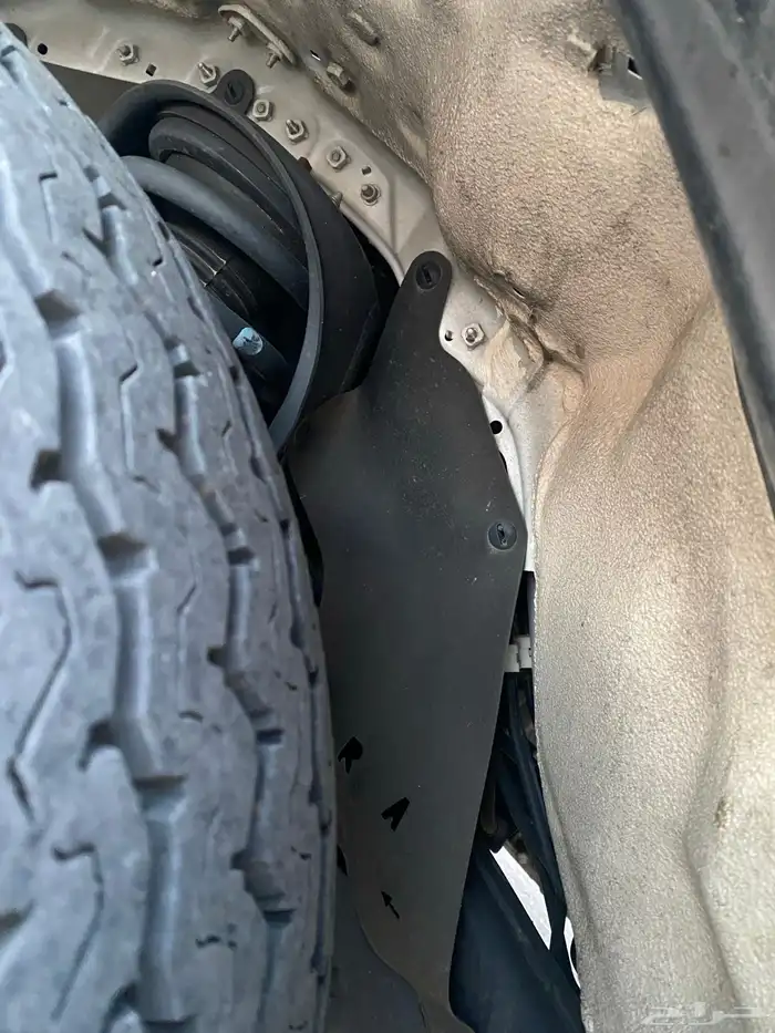 هايلوكس 2018 فل كامل وكاله ممشى 53الف مخزن بدون دبل 43