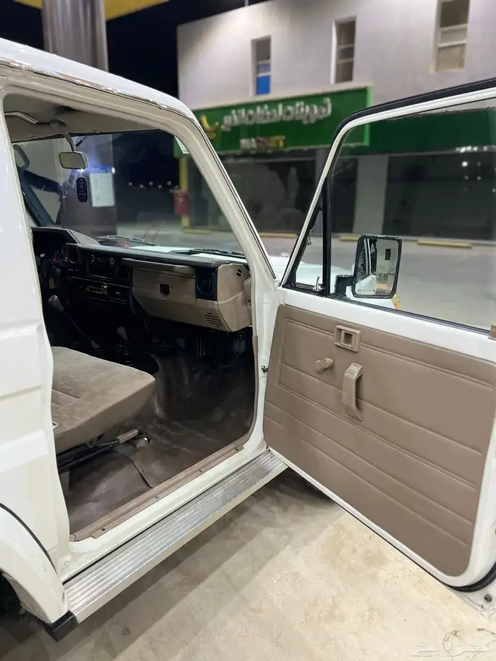 جيب ربع 2009 رفرف (( تم البيع )) 44