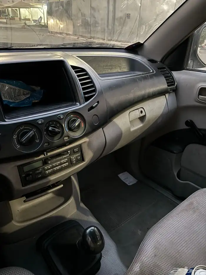 ونيت مستبيشي غمارتين 2008 4