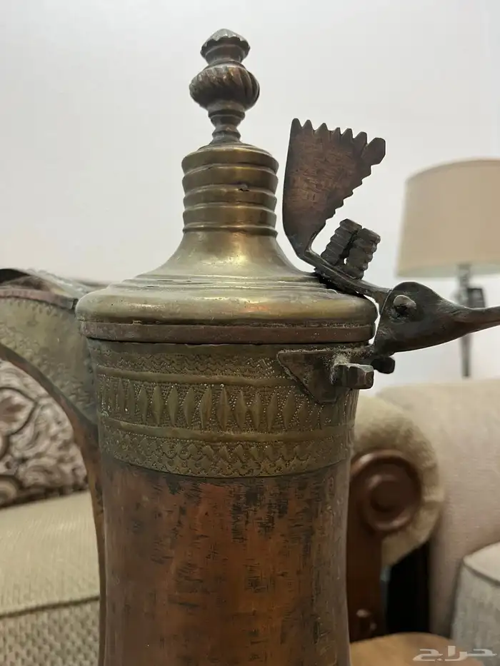 دلة عمانية اثرية كبيرة 2