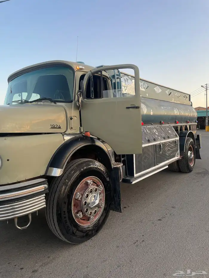 عايدي وايت 6