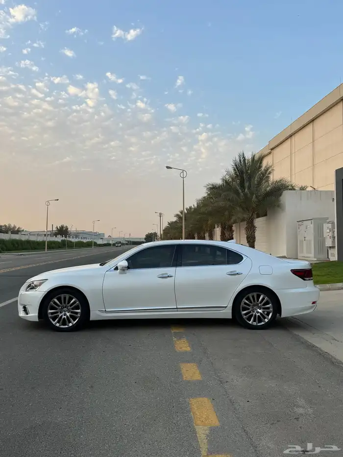 لكزس LS460L 2015 2