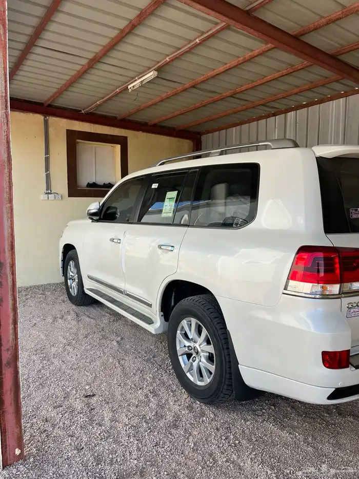 لاندكروزر 2018 3GXR 2