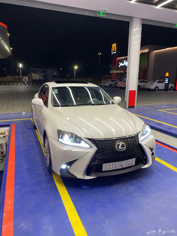 لكزس اي اس 300 للبيع موديل 2010 7