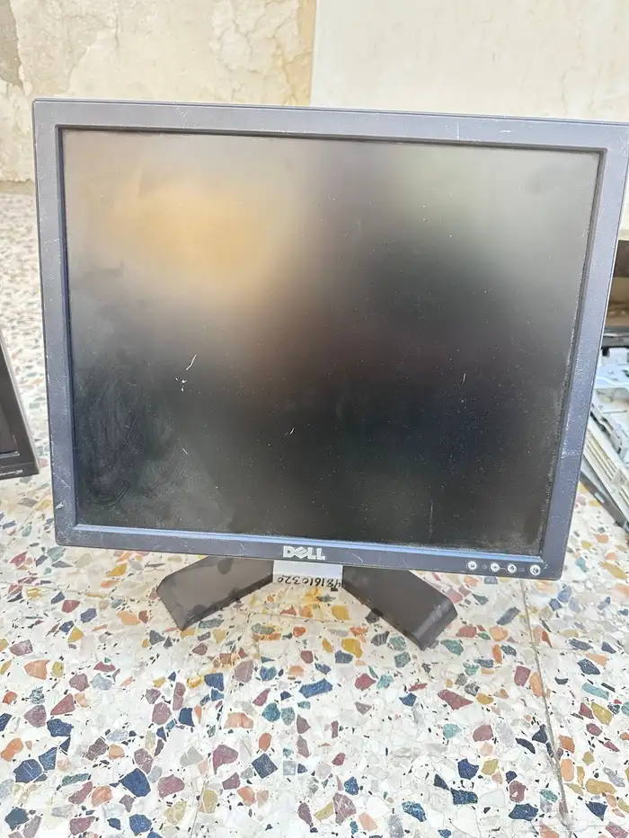 شاشة كميوتر شاشات كمبيوتر حاسب مكتبي 0