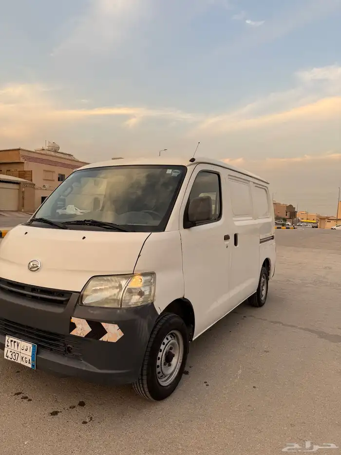 دباب ديهاتسو باص 10