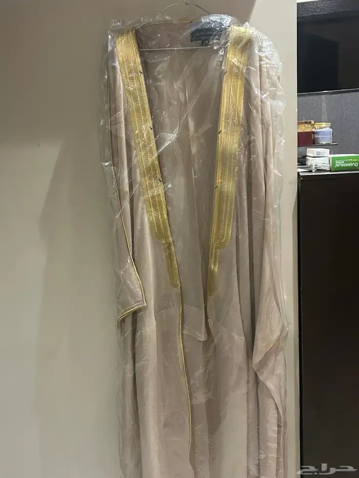 بشت لون فاتح 1