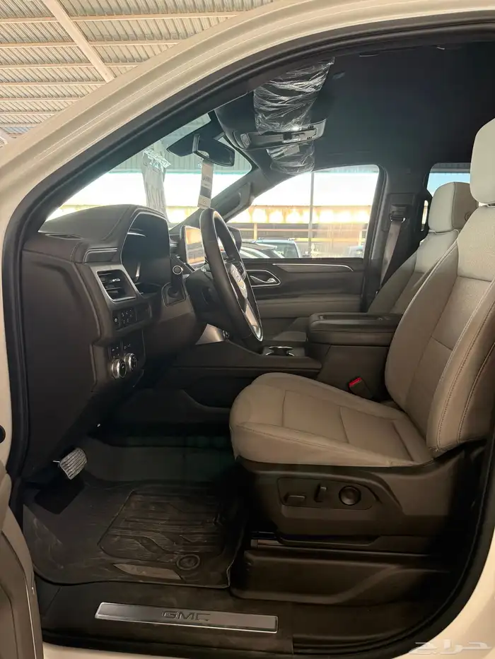 حي أم سي يوكن SLT موديل 2024 15