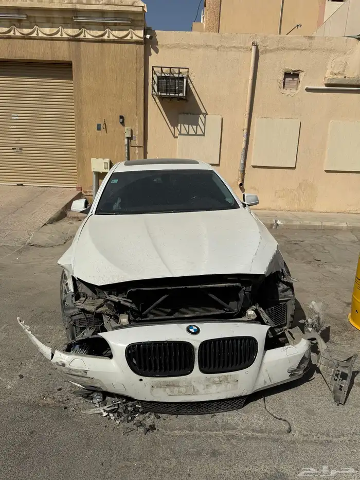 بي ام 2011 - 523 - 6 سلندر مصدوم للبيع 1