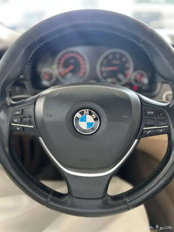 بي ام دبليو 520i 2016 ماشي 378 الف 6