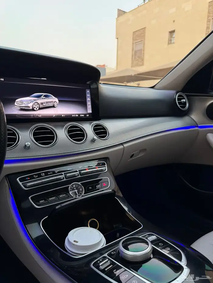 للبيع مرسيدس E200 موديل 2018 جفالي 12