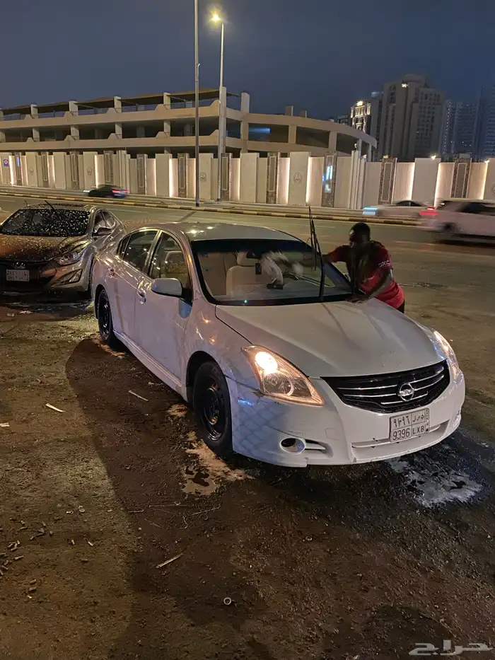 التيما نيسان 2010 4