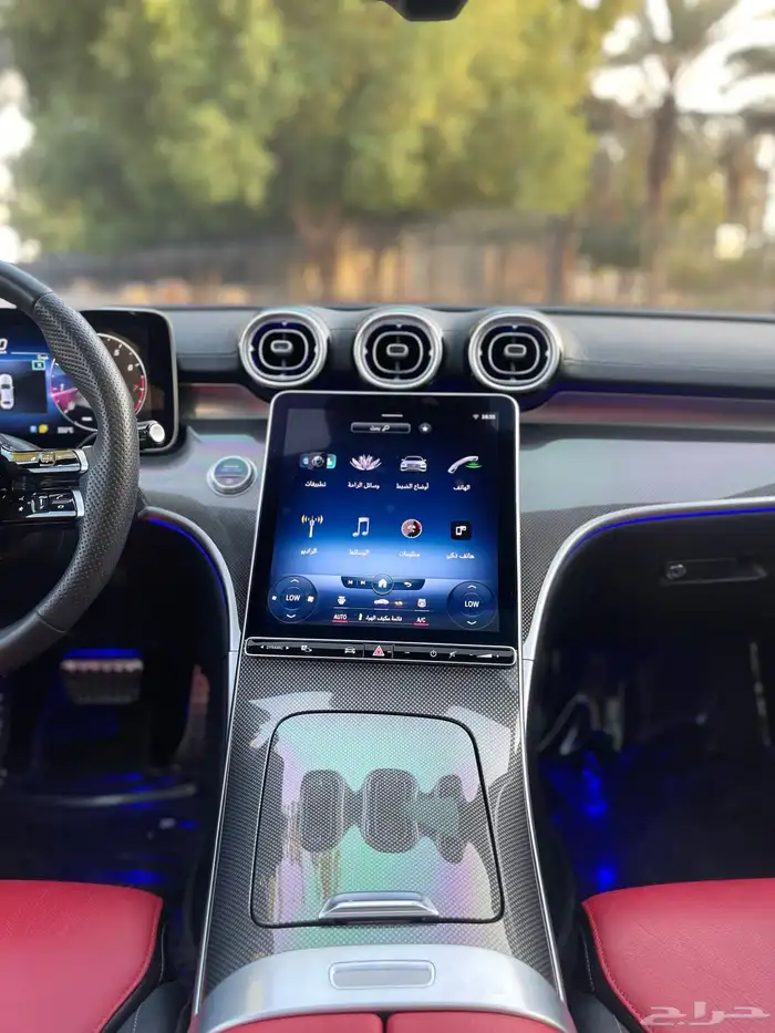 مرسيدسC200-2023(ممشي17الف)بحاله الوكاله 24