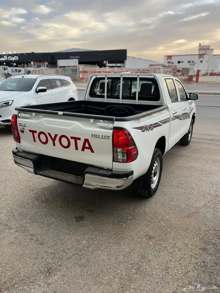 هايلكس غمارتين GL2 4X4 2.4 ديزل موديل 2025 4