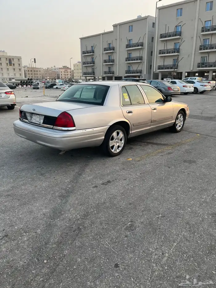 فيكتوريا للبيع 2012 7