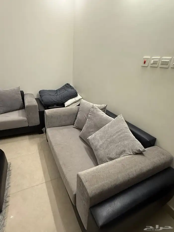 كنب اثاث شبه جديد 2