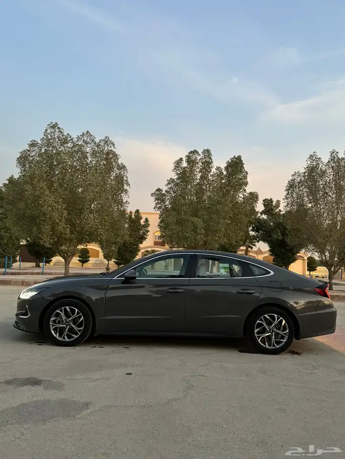 سوناتا 2020 ستاندر سمارت 8