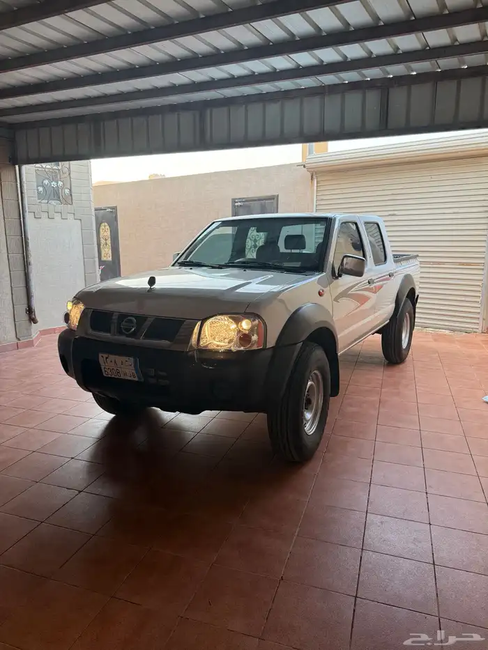 نيسان ددسن دبل مخزن 0