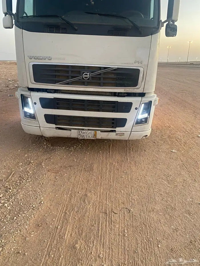 رأس فولفو حجم 480 موديل 2006 4