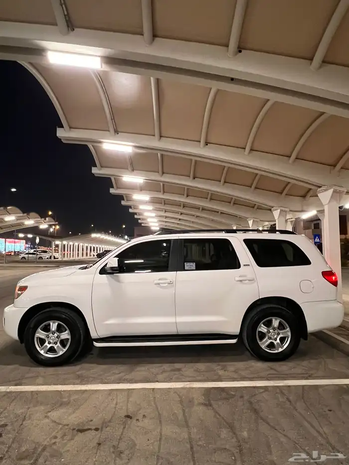 للبيع سكويا 2010 2