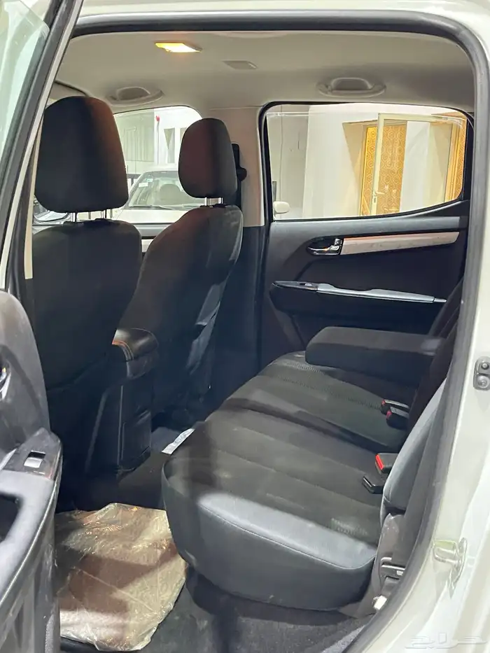 ايسوزو ديماكس 2019 9