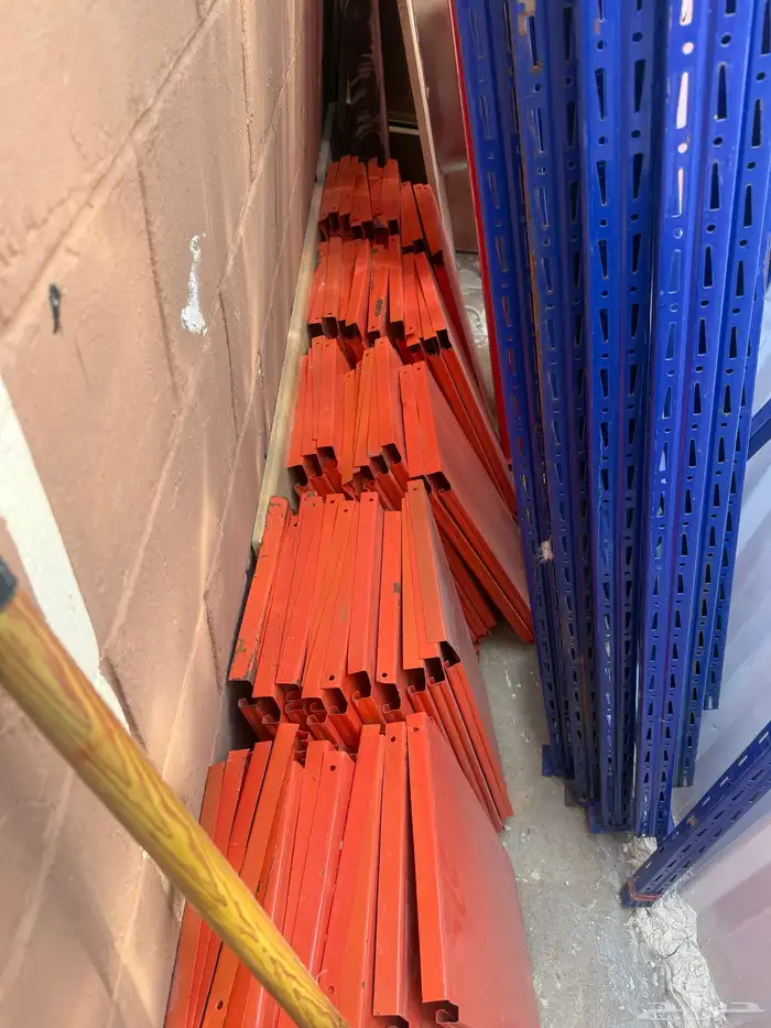 ارفف  رفوف  دولاب خشبي للتخزين 2