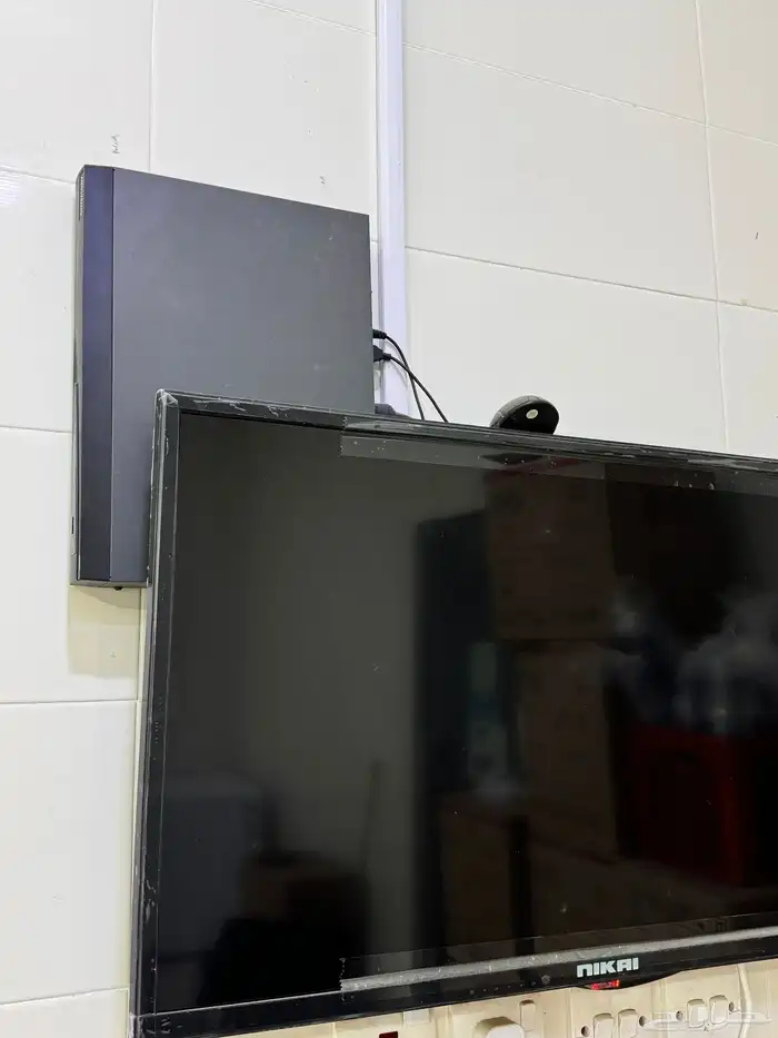 مكيف و مكينة تغليف الاكواب و مكتب 2