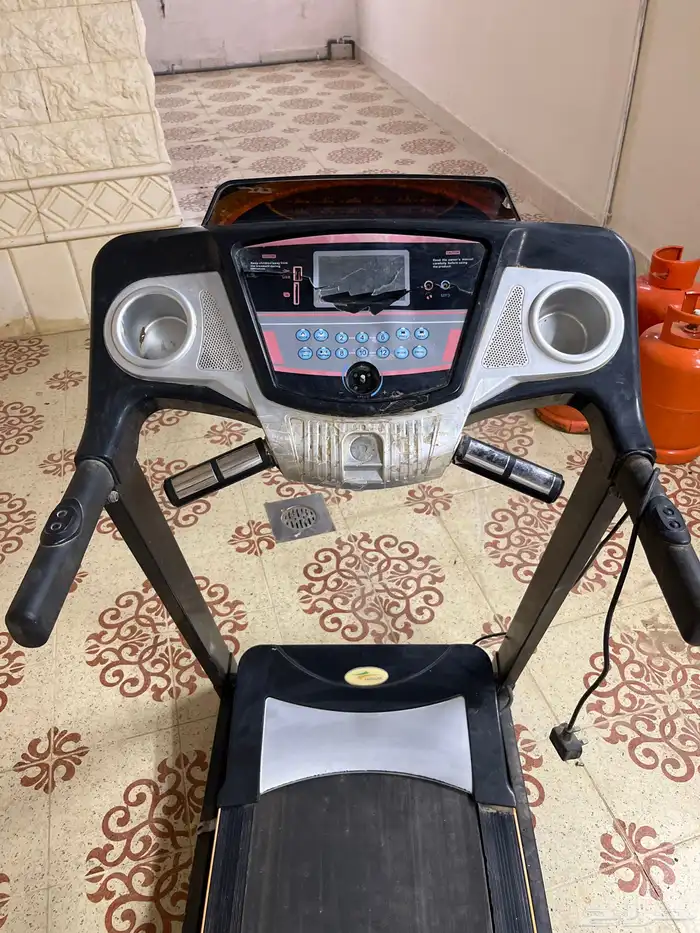 سير كهربائي شغال بس يطلع منه ريحه غريبه للبيع عل السوم 1