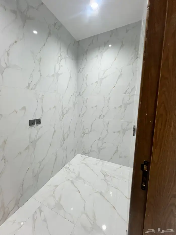 دور ارضي للبيع بمدخل سياره خميس مشيط حي النور بسعر 550 الف 9