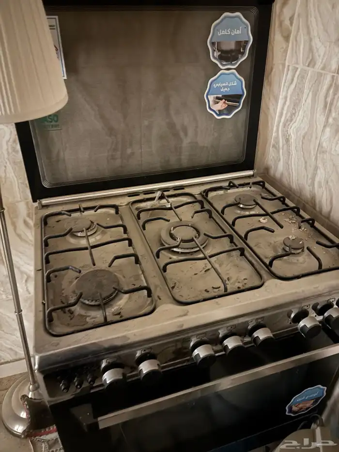 فرن وثلاجه للبيع 0