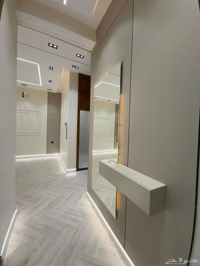 للبيع شقق ارضيه ببايكة سيارة وشقق علويه بمصعد ف حي الموسي 12