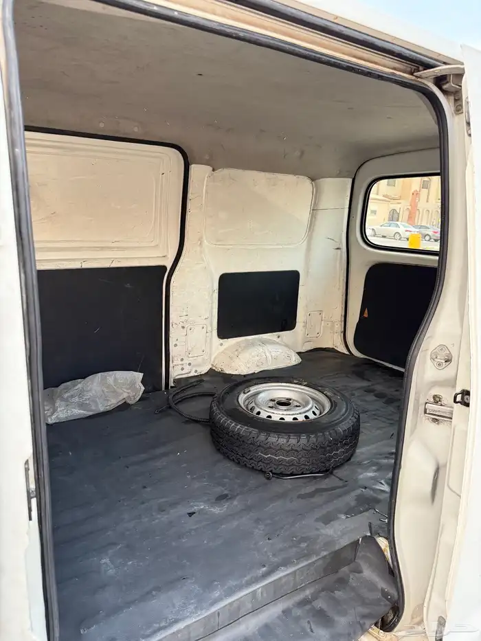 دباب ديهاتسو باص 5