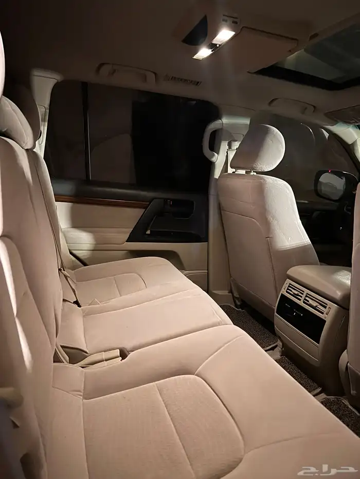 نوع المركبه لاندكروزر - بنزين 6 سلندر 10