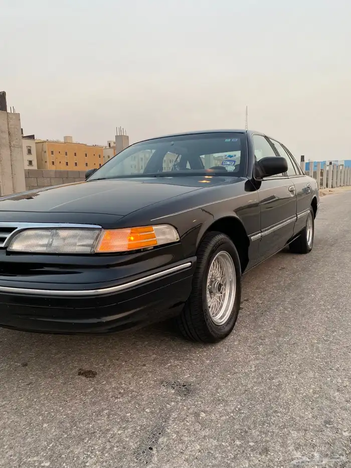 فورد فكتوريا 7