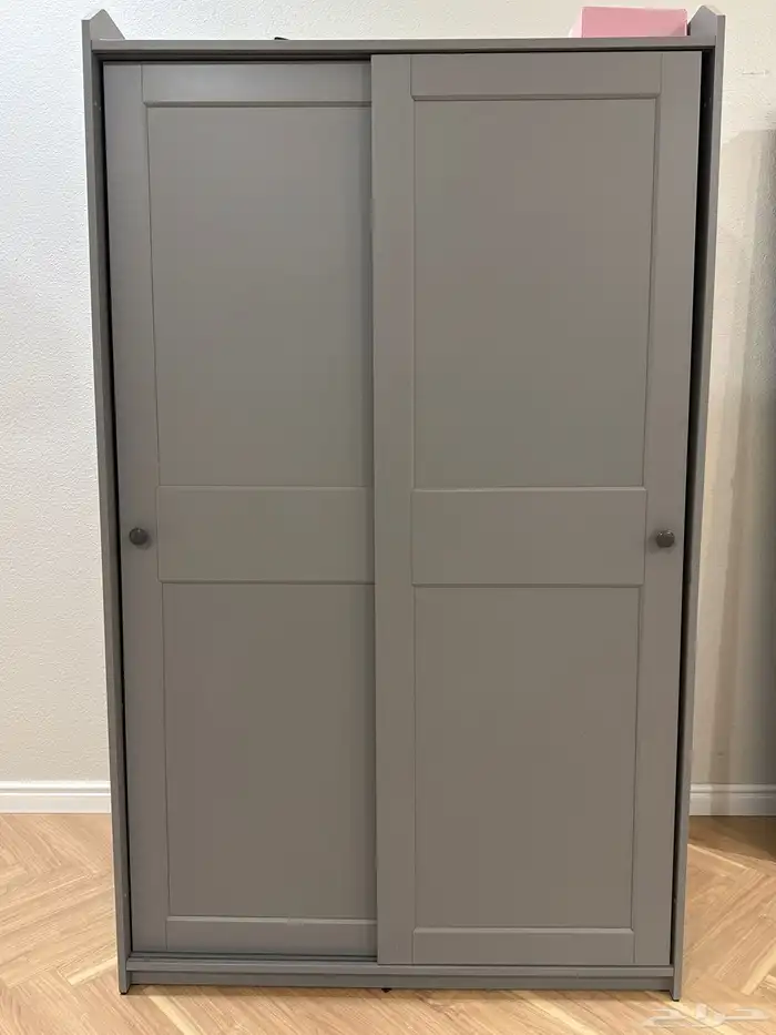 دولاب من ايكيا 0