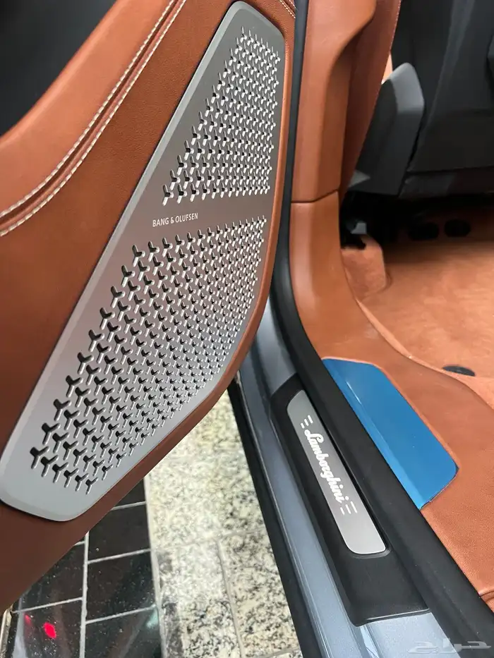 لمبرجيني اوروس S عداد 4 الاف صيانة 5 سنوات إضافية مجانا 59