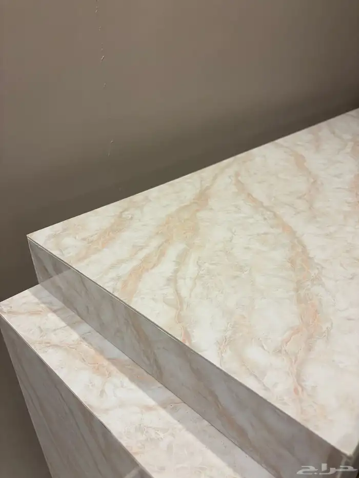 طاولة مدخل للبيع جديده لا يوجد عيوب 2