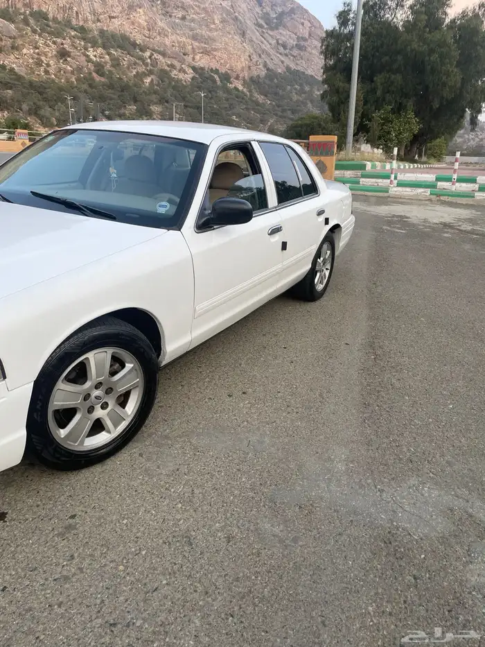 فورد فكتوريا 2010 للبيع ((واقبل بدل)) 8