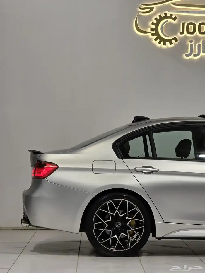 بي ام دبليو 520i موديل 2013 معدل بحالة ممتازة 8