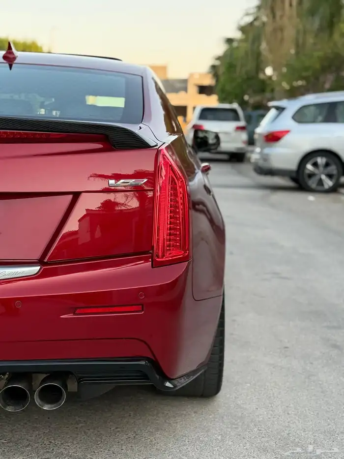 كاديلاك ATS-V قمة النظافة بحالة الجديد 14